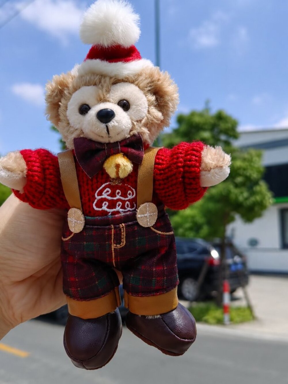 Disney authentic Duffy plush keychain